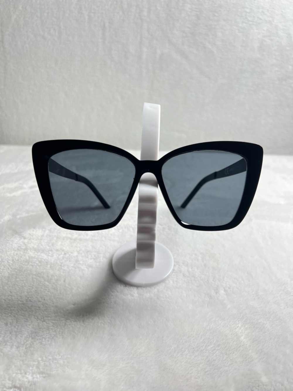 Classic Black Cat Eye Women's Sunglasses
